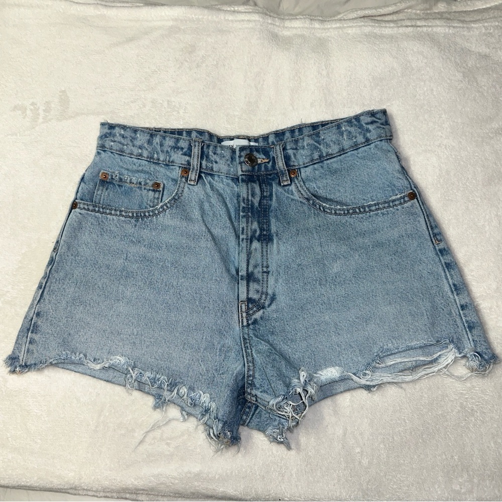 Zara Denim High Waisted Women's Distressed Shorts Butterfly Closure